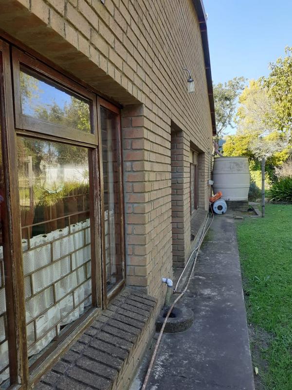 4 Bedroom Property for Sale in Albertinia Western Cape